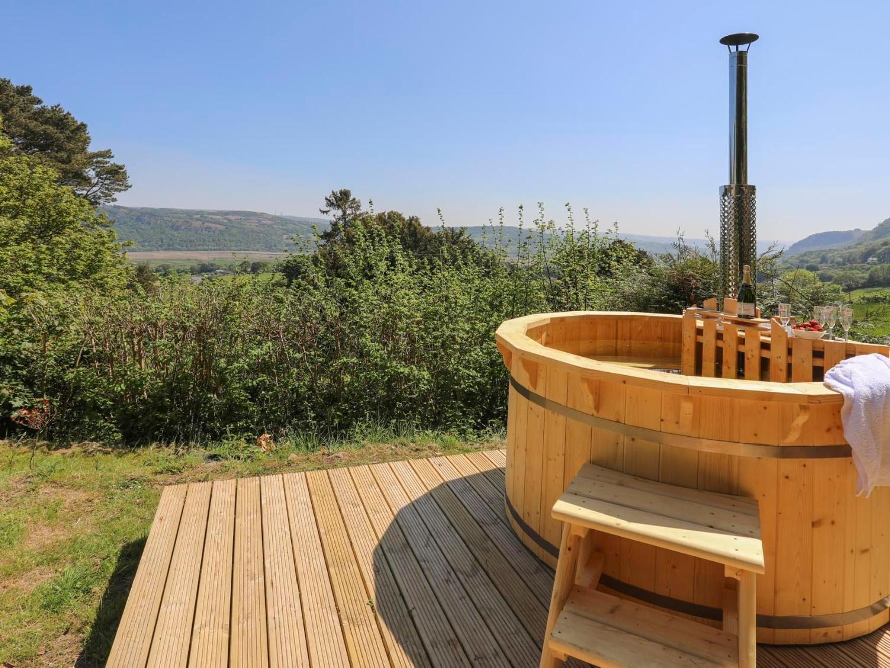 Ty'N Y Cae Villa Llanbedr-y-cennin Kültér fotó
