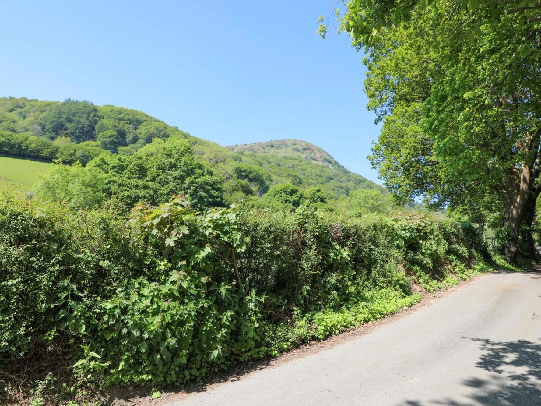 Ty'N Y Cae Villa Llanbedr-y-cennin Kültér fotó