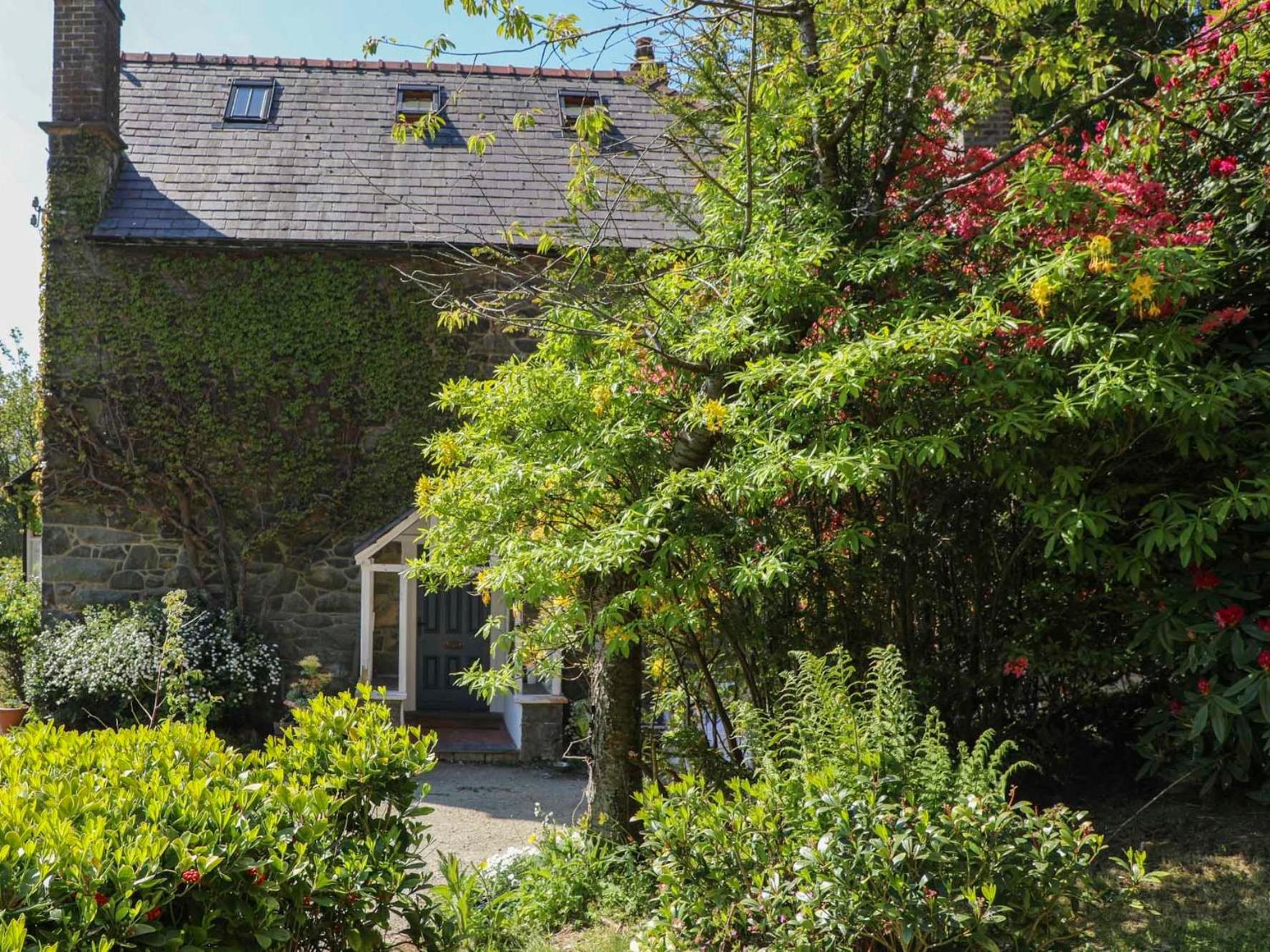 Ty'N Y Cae Villa Llanbedr-y-cennin Kültér fotó